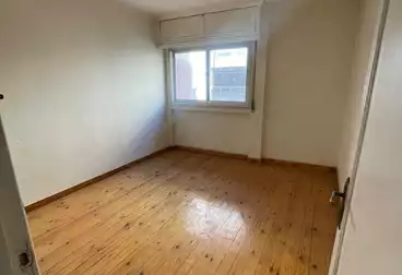 Apartments For sale - 2 rooms - floor 3
