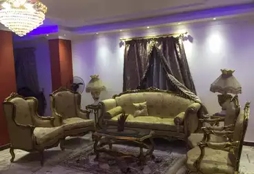 فيلا جاردن للبيع - 12 غرف
