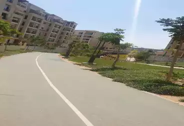 Apartments For sale - 3 rooms - floor 2