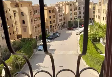 شقق للبيع - 3 غرف - بالدور 3