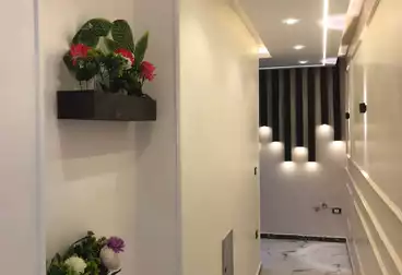 شقق للبيع - 3 غرف - بالدور 8