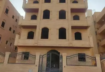 Apartments For sale - 3 rooms - floor 1