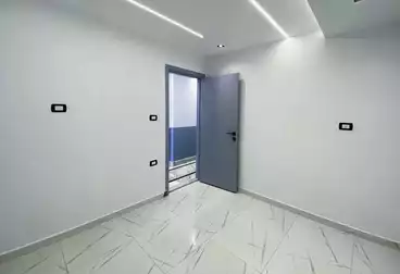 undefined undefined - 3 rooms - floor 6