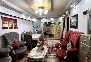 Apartments For sale - 2 rooms - floor 1