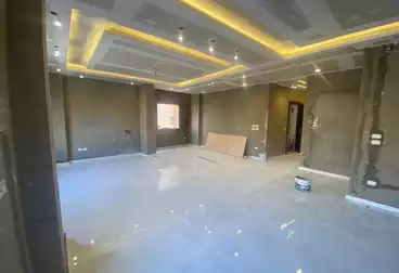 undefined undefined - 2 rooms - floor 3