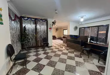 عقارات للبيع - 3 غرف - بالدور 3