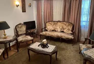 Furnished Apartment For sale - 3 rooms - floor 6