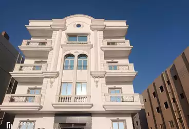 Apartment with Garden For sale - 2 rooms - floor 0