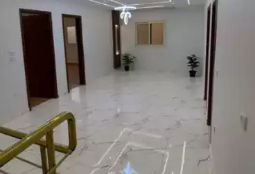 Duplex with Garden For sale - 4 rooms - floor 0