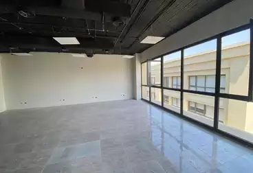 Administrative For rent - 5 rooms - floor 3