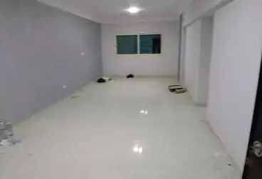 Apartments For rent - 3 rooms - floor 4