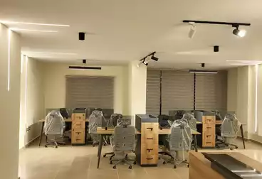 عقارات للإيجار - 3 غرف - بالدور 3