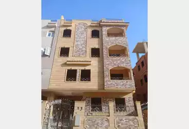 Apartment with Garden For sale - 2 rooms - floor 0