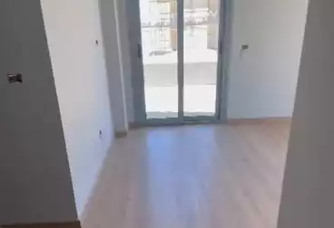 Studio For sale - 1 rooms - floor 1