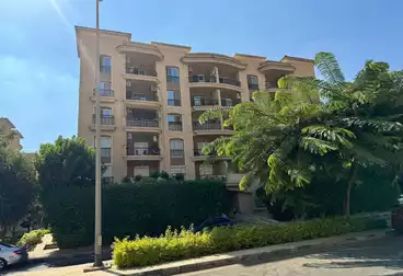 Apartments For sale - 3 rooms - floor 4