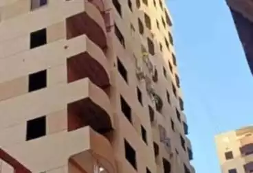 Apartments For sale - 3 rooms - floor 4