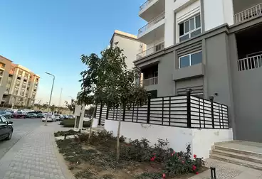 undefined undefined - 2 rooms - floor 2