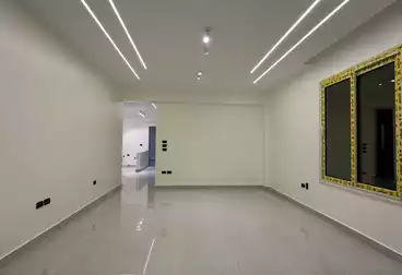 Apartments For sale - 3 rooms - floor 1