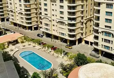Apartments For sale - 4 rooms - floor 9