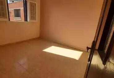 undefined undefined - 2 rooms - floor 5