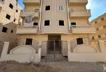 Apartments For sale - 3 rooms - floor 1