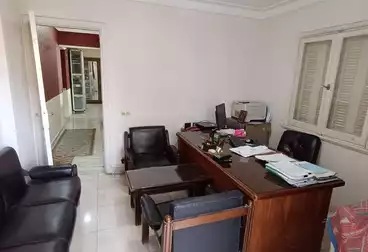 Apartments For sale - 2 rooms - floor 4