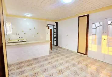 Apartments For sale - 2 rooms - floor 4