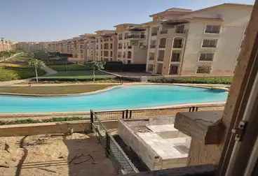 شقق للبيع - 3 غرف - بالدور 1