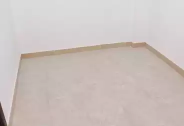 Apartments For sale - 3 rooms - floor 4