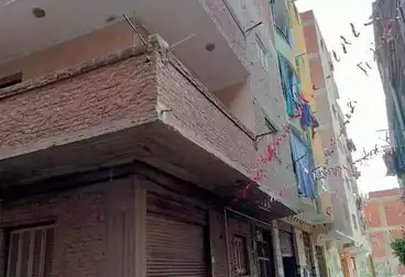 House / Home For sale - 4 rooms