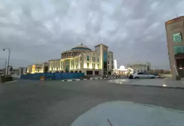 مبنى إداري للإيجار