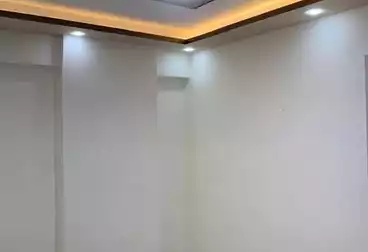 Apartments For sale - 3 rooms - floor 1