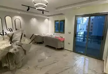 Apartments For sale - 3 rooms - floor 2