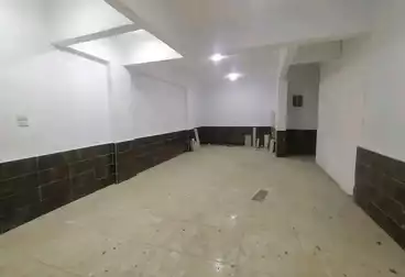 Commercial For sale - floor 0