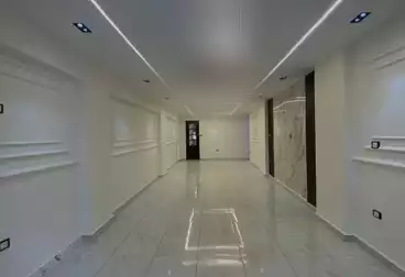 Apartments For sale - 3 rooms - floor 1