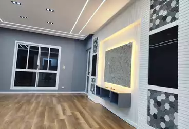 Apartments For sale - 2 rooms - floor 4