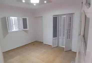 Apartments For sale - 2 rooms - floor 1