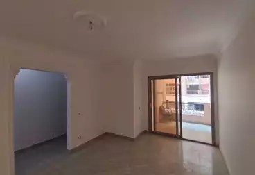 undefined undefined - 2 rooms - floor 2