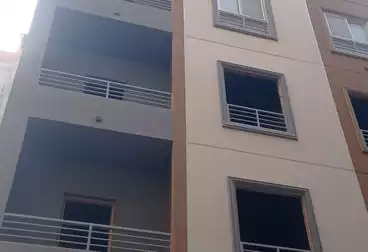 Apartments For sale - 4 rooms - floor 1
