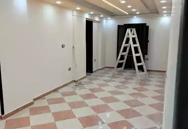 Apartments For sale - 3 rooms - floor 1
