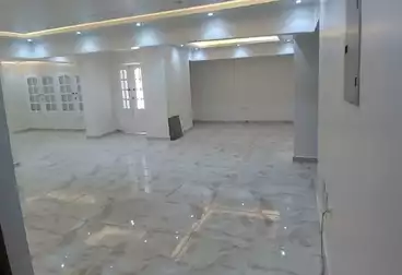 Administrative For rent - 3 rooms - floor 1
