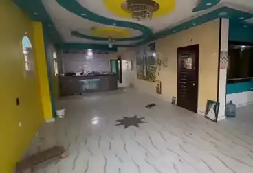 Apartments For sale - 4 rooms - floor 3