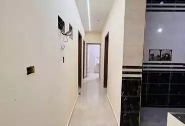 Apartments For sale - 3 rooms - floor 1