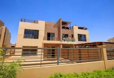 فيلا منفصلة للبيع - 5 غرف