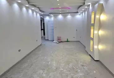 Apartments For rent - 3 rooms - floor 10