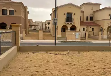 تاون هاوس للبيع - 3 غرف