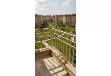 Apartments For rent - 3 rooms - floor 5