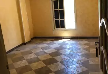 Apartments For sale - 3 rooms - floor 1