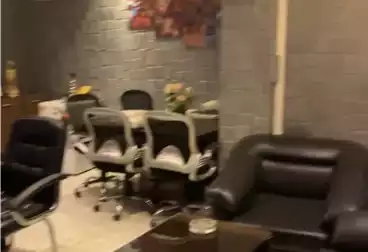 Commercial For sale - floor 0