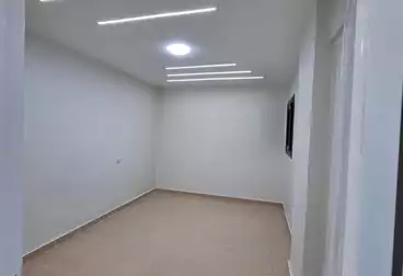 Apartments For sale - 3 rooms - floor 13